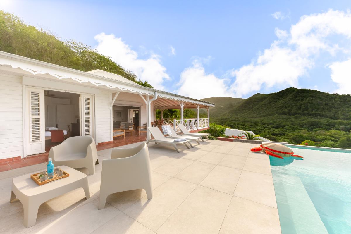 2 villa-luxe-vue-mer-panoramique-anses-arlet-martinique (1)